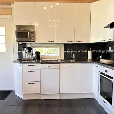 Private Lakeside Metsola Villa Kuusamo