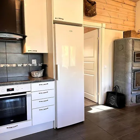 Private Lakeside Metsola * Kuusamo