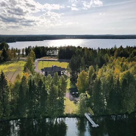 Private Lakeside Metsola Kuusamo