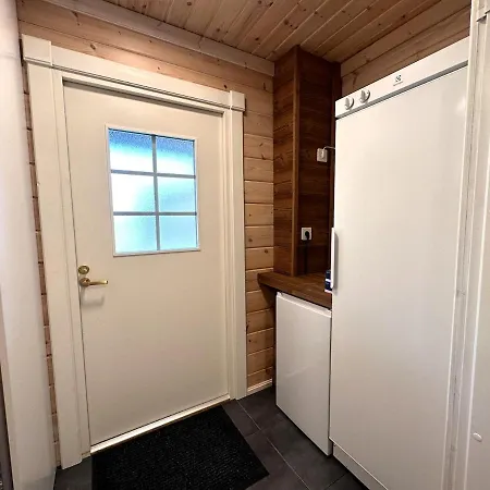 Private Lakeside Metsola Huvilat Kuusamo