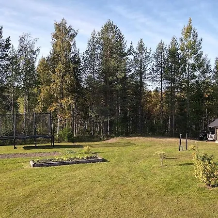 Huvilat Private Lakeside Metsola Kuusamo