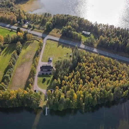 Huvilat Private Lakeside Metsola Kuusamo