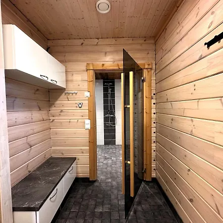 Huvilat Private Lakeside Metsola