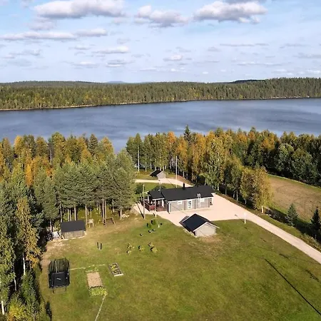 Private Lakeside Metsola * Kuusamo