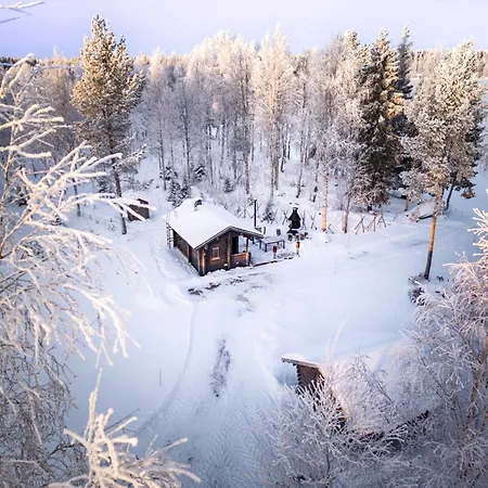 Villa Private Lakeside Metsola, 2 Bedrooms, Jacuzzi, Ice Swimming Kuusamo