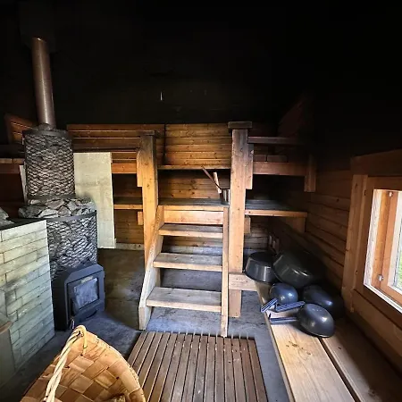 Private Lakeside Metsola Kuusamo