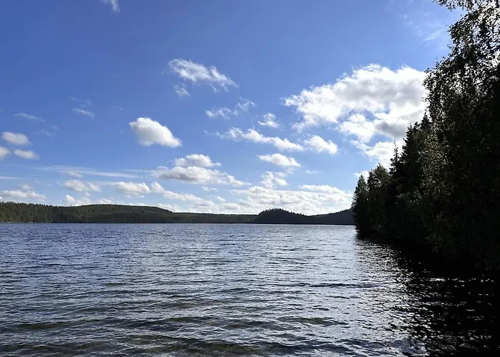 Private Lakeside Metsola