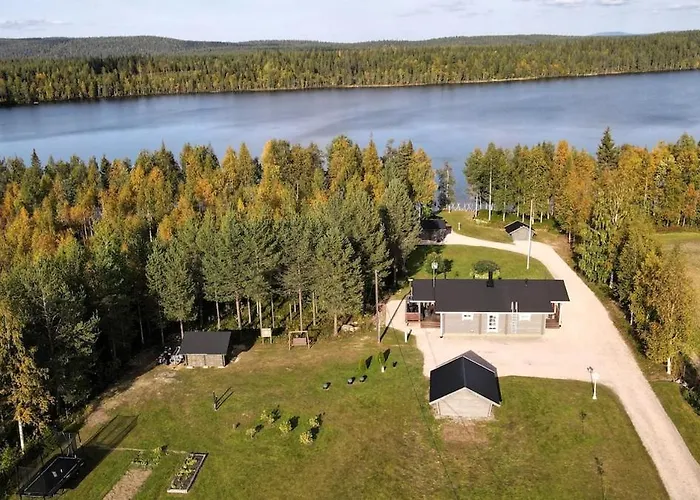 Private Lakeside Metsola Вилла