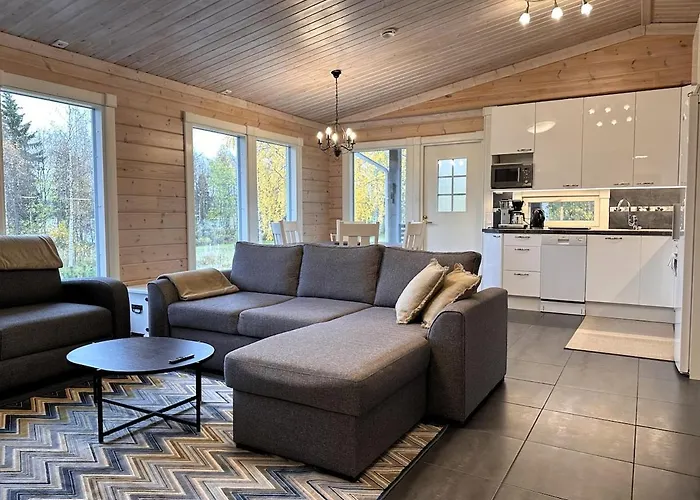 Private Lakeside Metsola